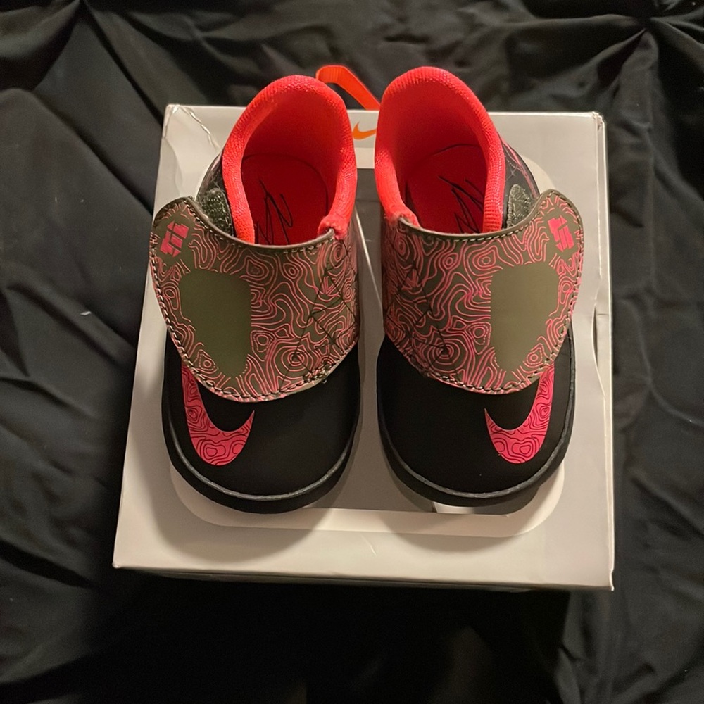 Nike Air KD 6 METEOROLOGY Black/Pink Crib TD Baby Kevin Durant Size 2c EUC
